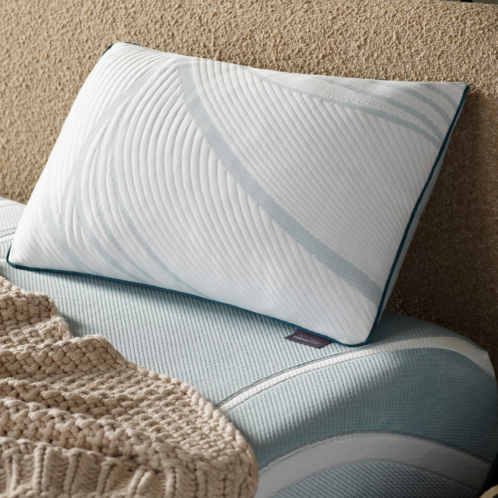 Tempur-Pedic Adapt ProAdjust 2.0 Pillow | Schneiderman's Furniture