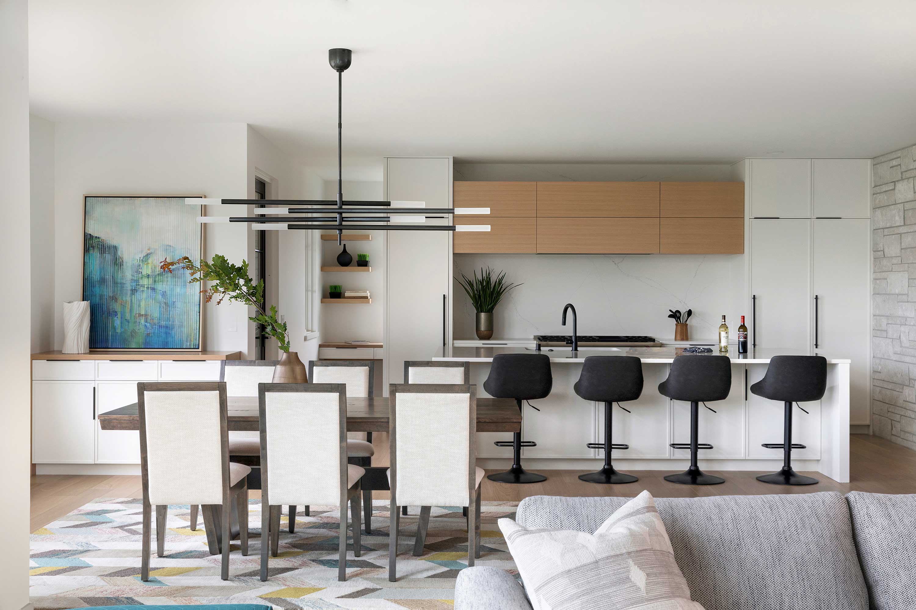 About Schneiderman's Furniture