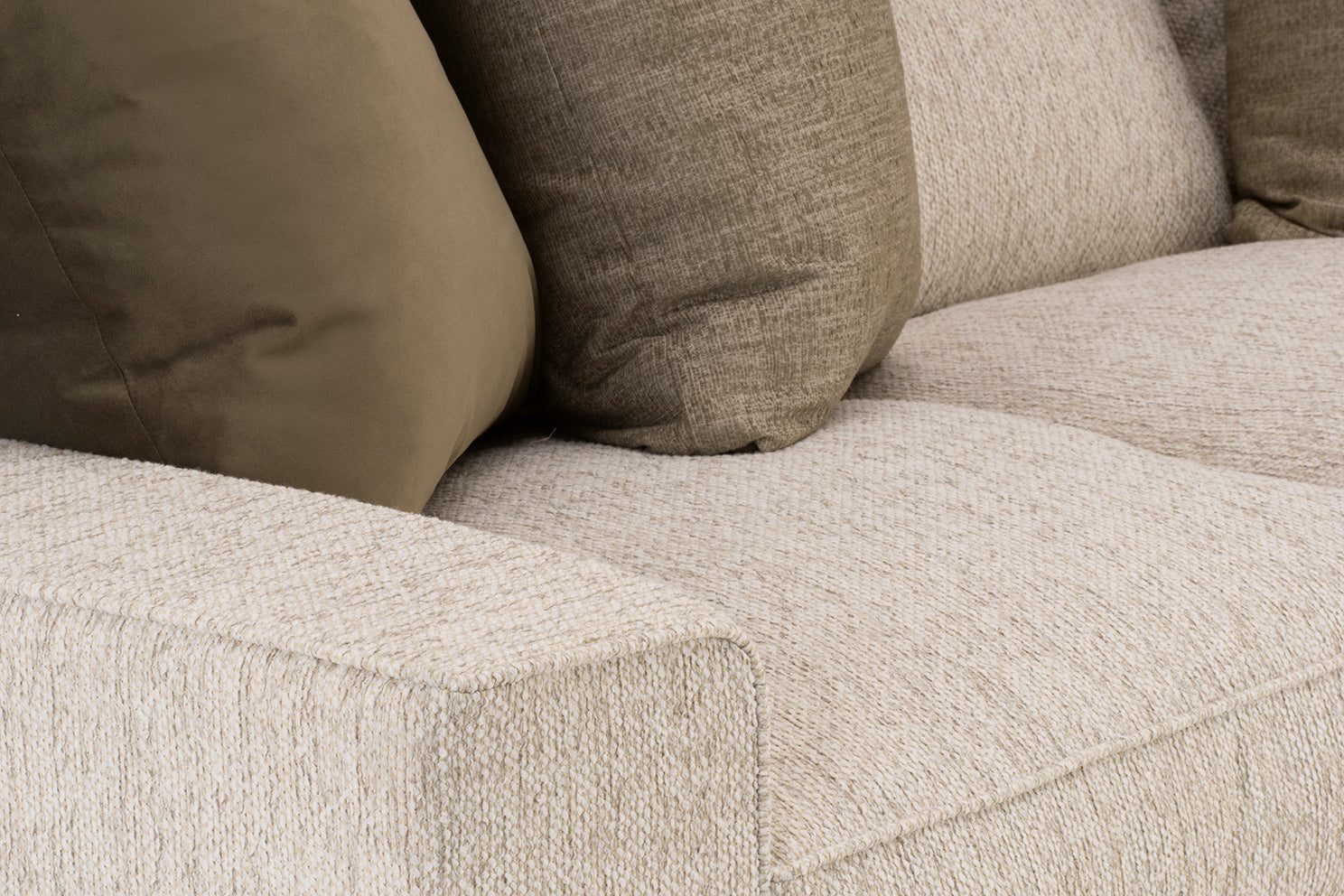 うしさん　ACMEFURNITURE TROY SOFA Troy Sofa | Schneiderman's Furniture