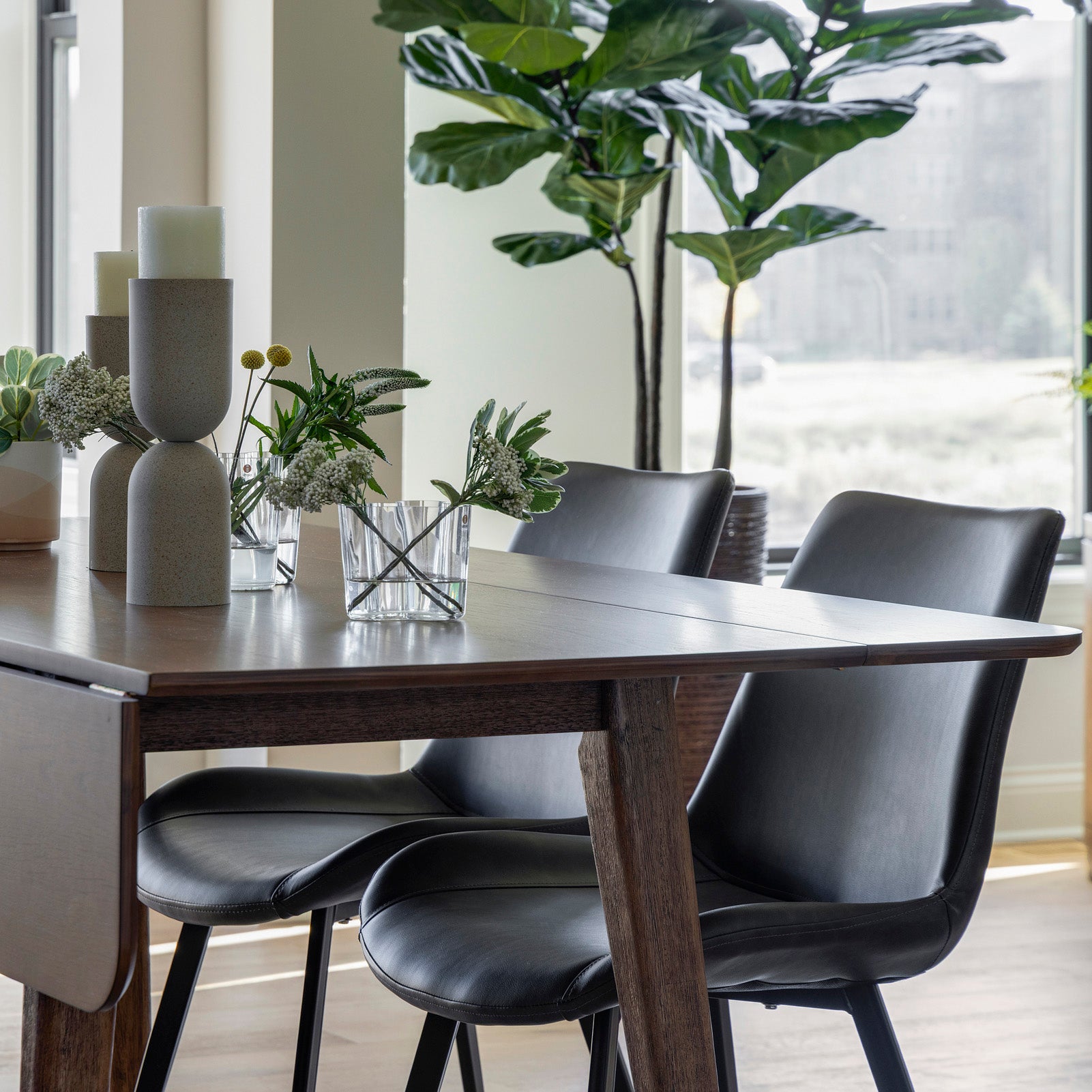 banon-chair.jpg?v=1764191591