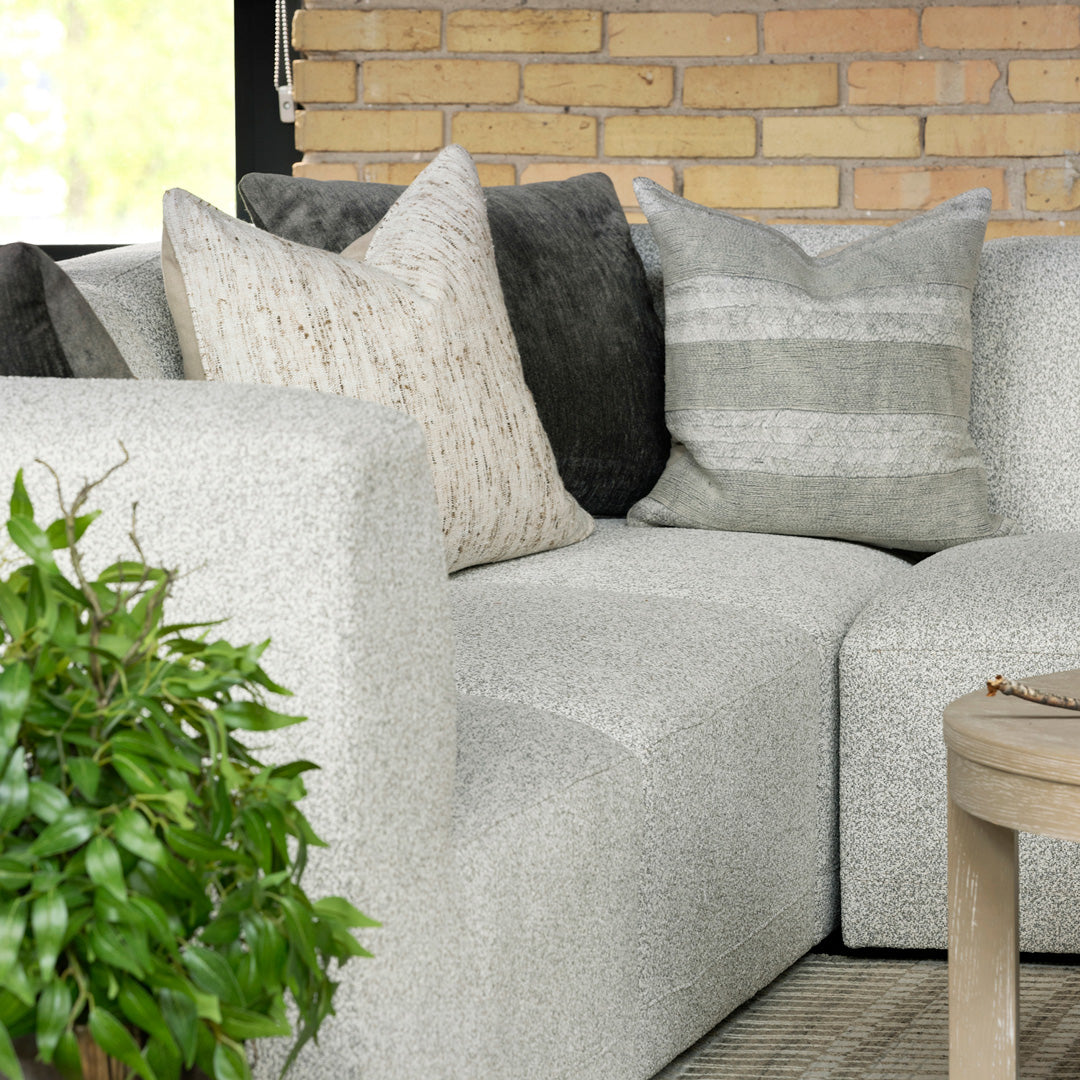 Finn 6-Piece Sectional | Schneiderman's Furniture
