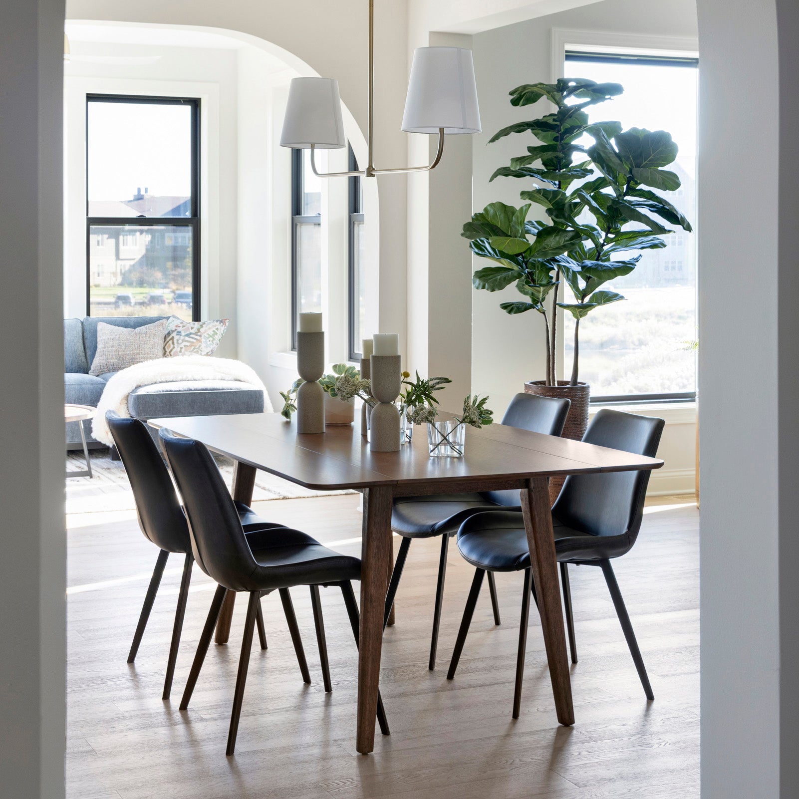 ベランダチェアデザイナーズ Modern Dining Table chair Banon Dining Chair | Schneiderman's Furniture