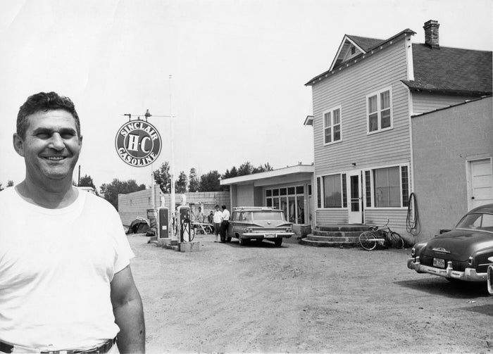 A historic view of the original Schneiderman's store