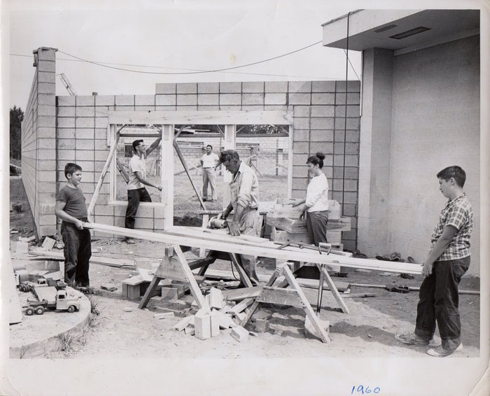 An early Schneiderman's storefront